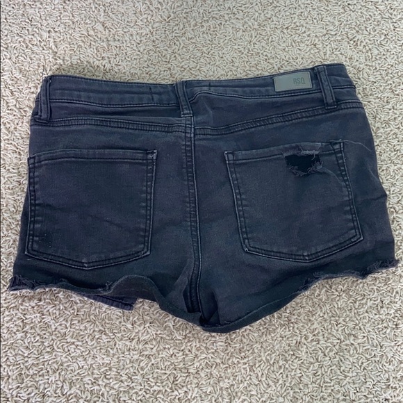 Black Jean shorts - Picture 4 of 5